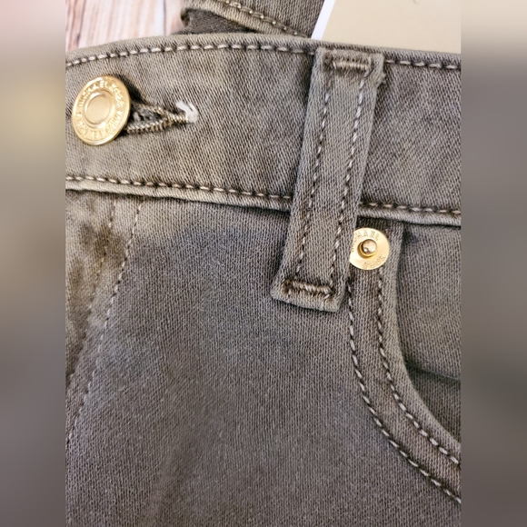 Michael Kors Izzy cropped skinny Jean green NWT - Picture 6 of 6